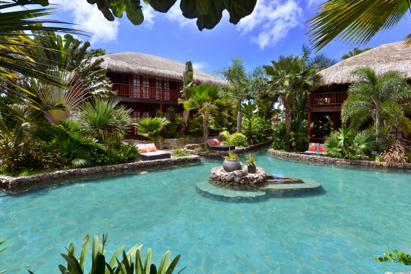 Van der Valk Kontiki Beach Resort