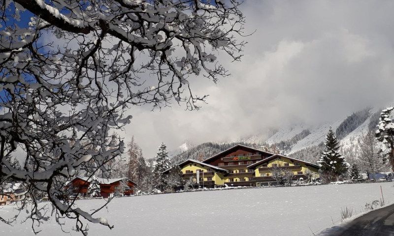 Hotel Almfrieden & Romantikchalet