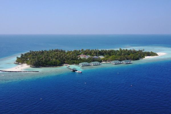 Embudu Village