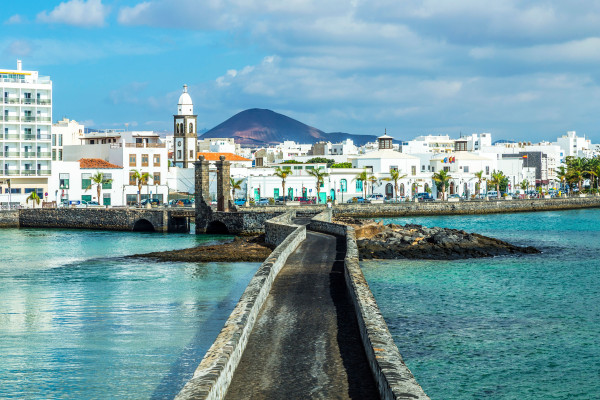 Images_Lanzerote_small sea view at Castle of San Gabriel and Arrrecife, Lanzarote, Canary Islands, Spain